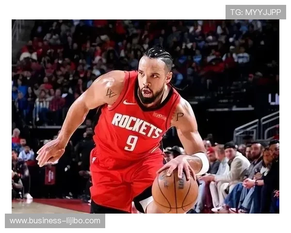 爵士队近期表现抢眼球员状态稳定冲击季后赛希望增大